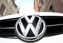 VW ruft weltweit 177.000 Passat zurück - Motorausfall möglich