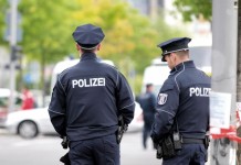 Berliner Polizei versucht Aprilscherz mit "Paddelbootstaffel"