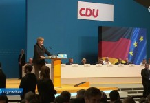 Merkels Krönungszeremonie: 1000 CDU-Funktionäre stimmen für die eigene Politkarriere