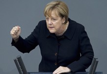 "Zu hoher Preis für Merkels Dummheit": New York Times fordert Merkels Rücktritt